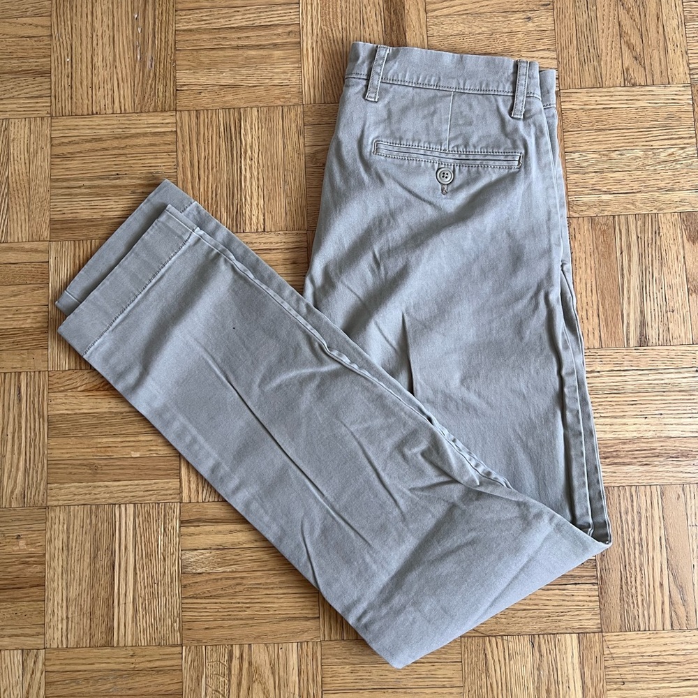 J. Crew light Khaki 484 Chinos 28x30 Slim